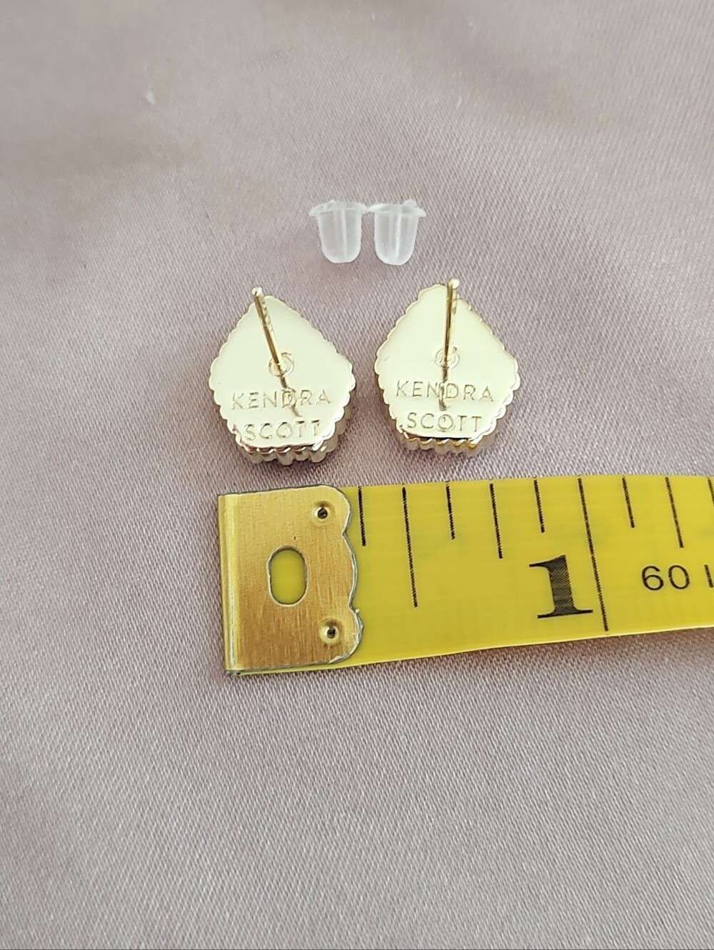 Kendra Scott Tessa Earrings - Picture 4 of 5